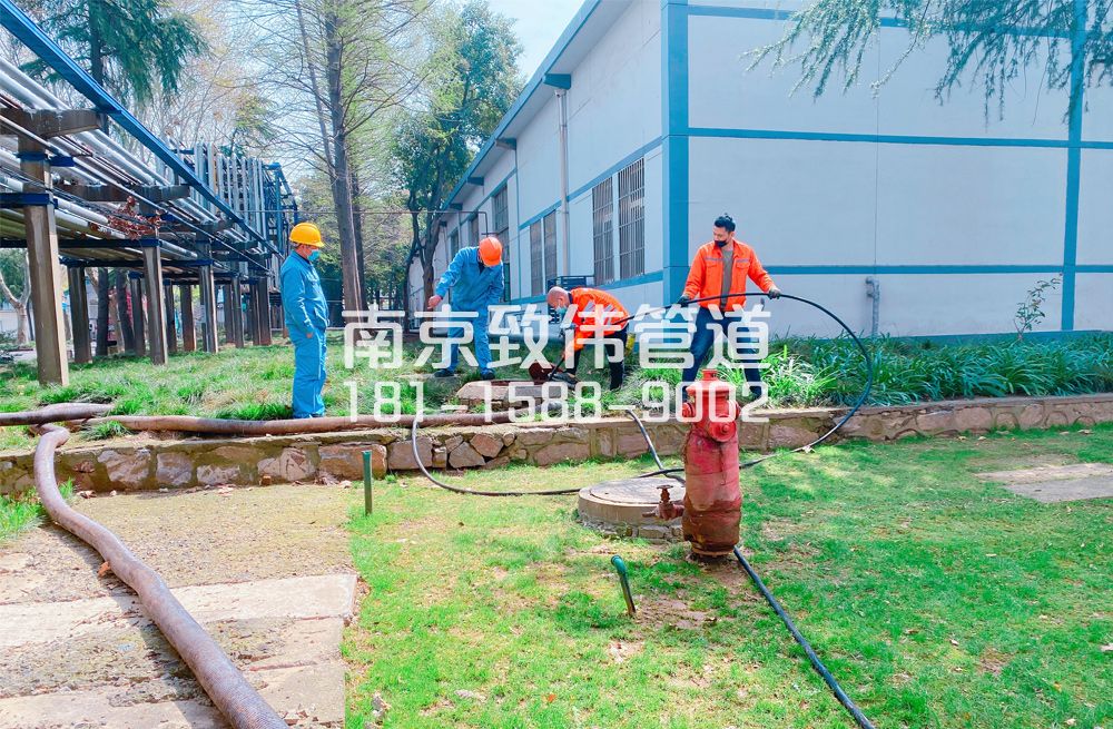 360沙洲石化工厂管道清洗